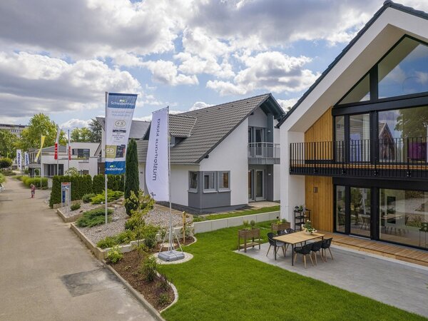 Wärmewende: Für Hausanbieter in den Ausstellungen Eigenheim und Garten kein Problem!