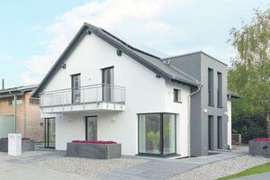 massa haus GmbH - Frankfurt, Stuttgart, Bauzentrum Poing (München)